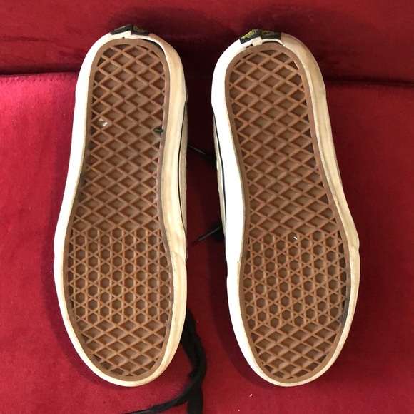 Vans!!!!! - Picture 4 of 6